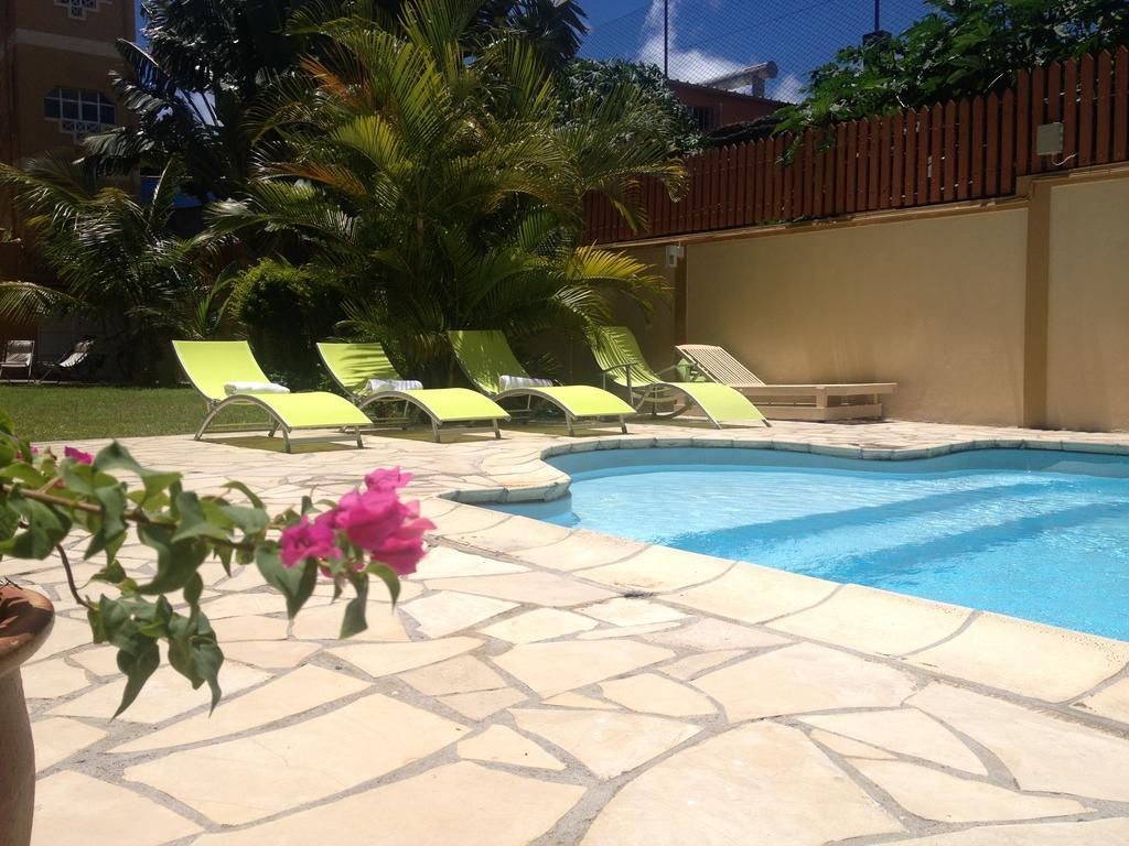 Elysee Residence Trou aux Biches Exterior foto
